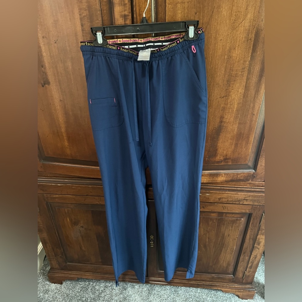 Scrub pants